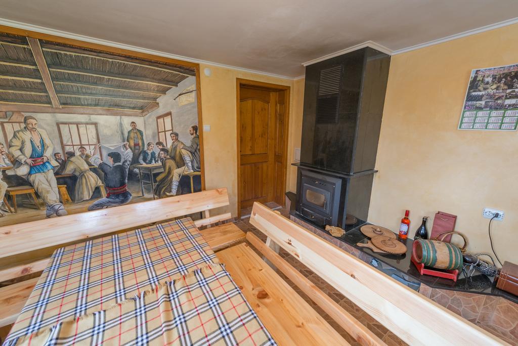 Marinovata Kashta Guest House Veliki Preslav Εξωτερικό φωτογραφία