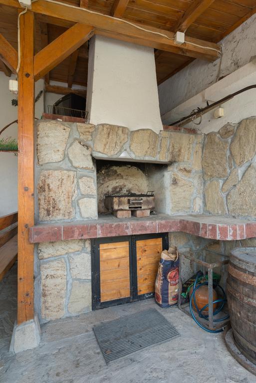 Marinovata Kashta Guest House Veliki Preslav Εξωτερικό φωτογραφία
