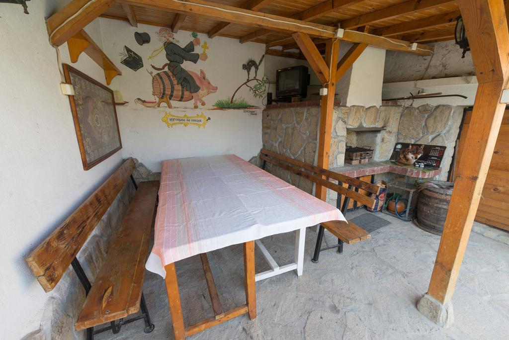 Marinovata Kashta Guest House Veliki Preslav Εξωτερικό φωτογραφία