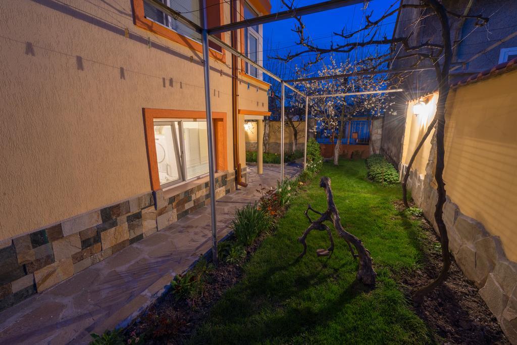 Marinovata Kashta Guest House Veliki Preslav Εξωτερικό φωτογραφία