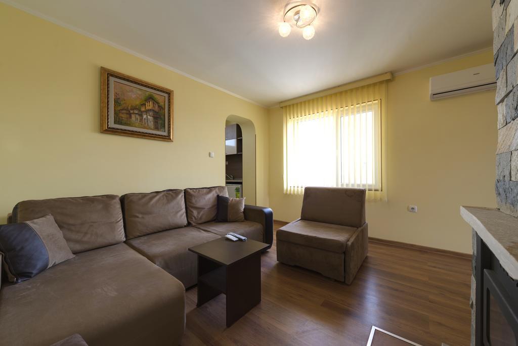 Marinovata Kashta Guest House Veliki Preslav Εξωτερικό φωτογραφία