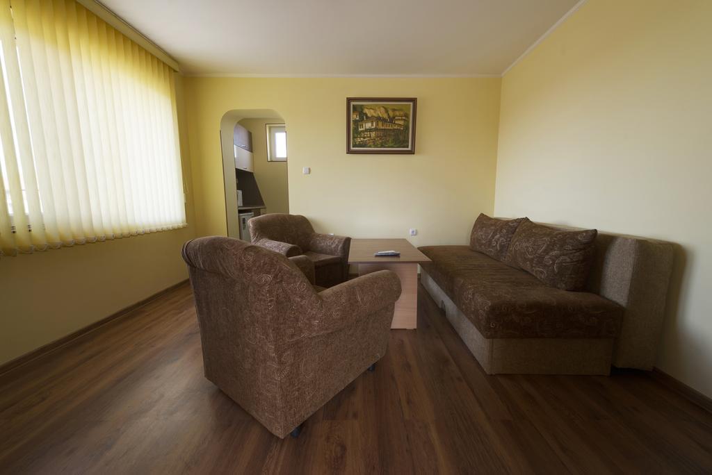 Marinovata Kashta Guest House Veliki Preslav Εξωτερικό φωτογραφία